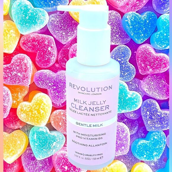 NWT REVOLUTION SKINCARE LONDON MILK JELLY CLEANSER W|PRO VITAMIN B5 CRUELTY FREE - Picture 1 of 2